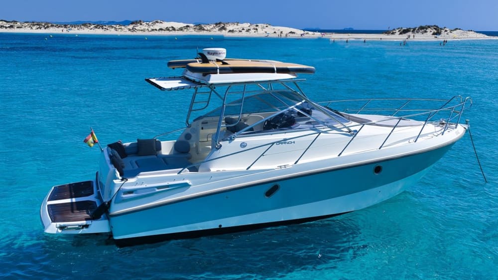 De Ibiza a Formentera – Nade, explore e jante à beira-mar.