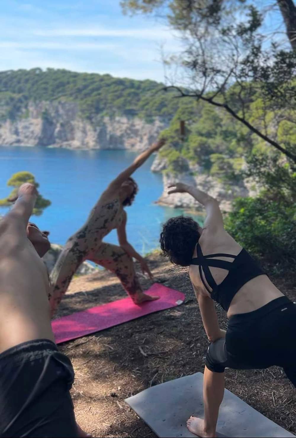 Breath & Breeze: Yoga e Tramonto alle Isole Elafiti - Giovedì e Sabato