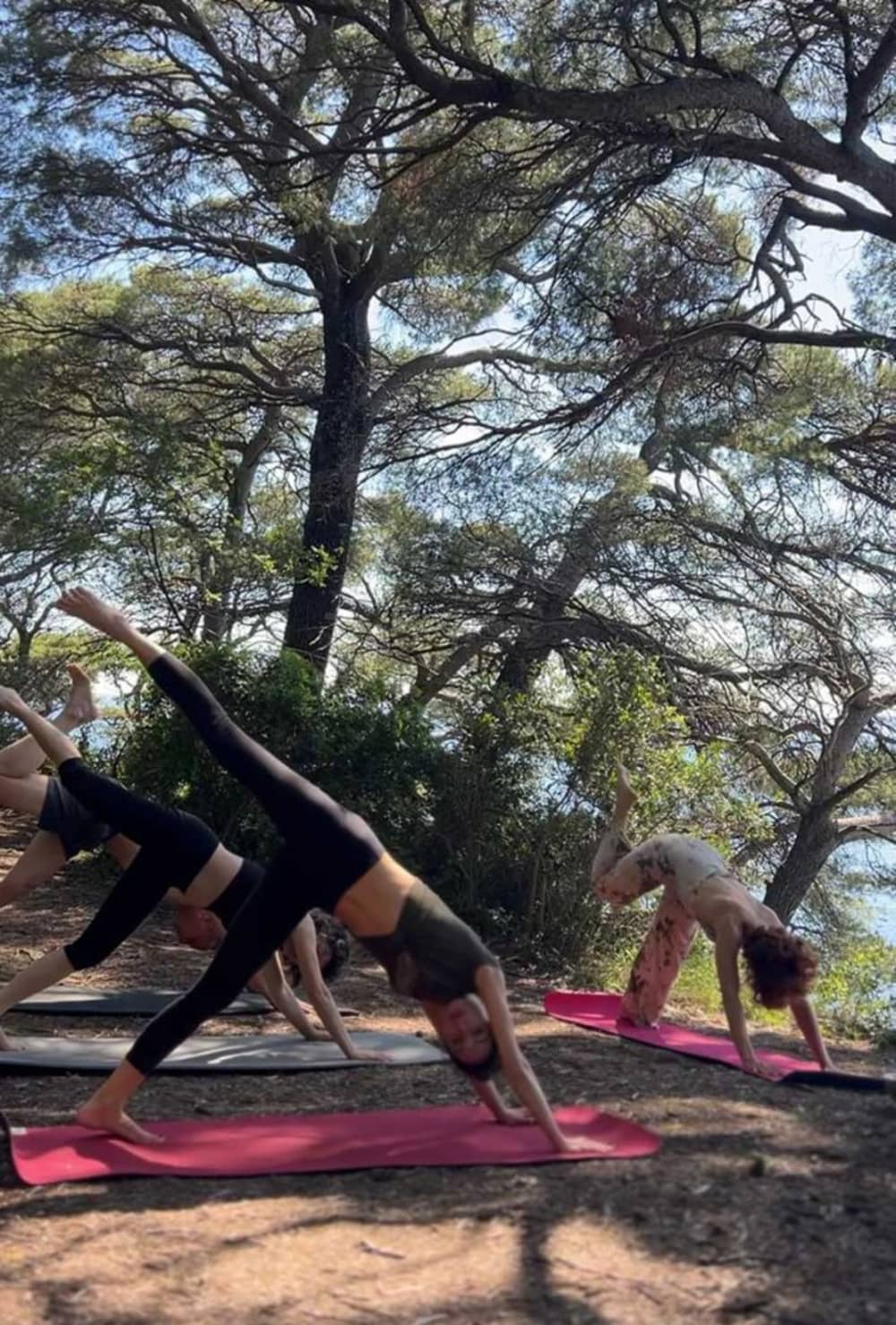 Breath & Breeze: Yoga e Tramonto alle Isole Elafiti - Giovedì e Sabato