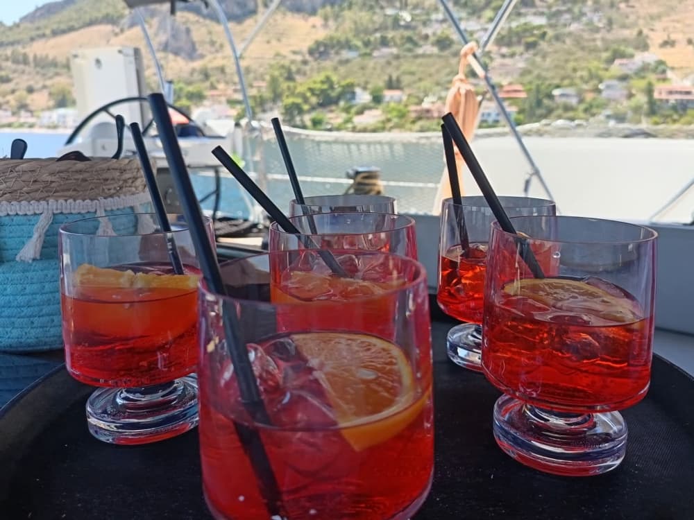 Aperitivo al Tramonto: Tour Esclusivo a Capo Gallo