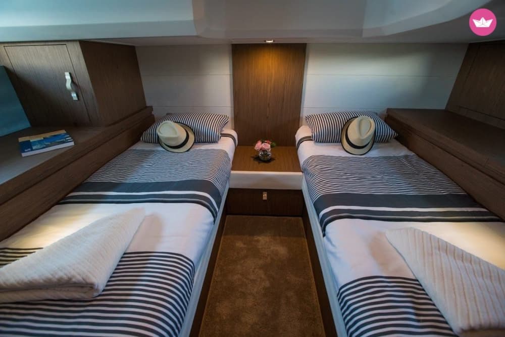 Bol & Zlatni Rat : une escapade sur une île privée à Brač