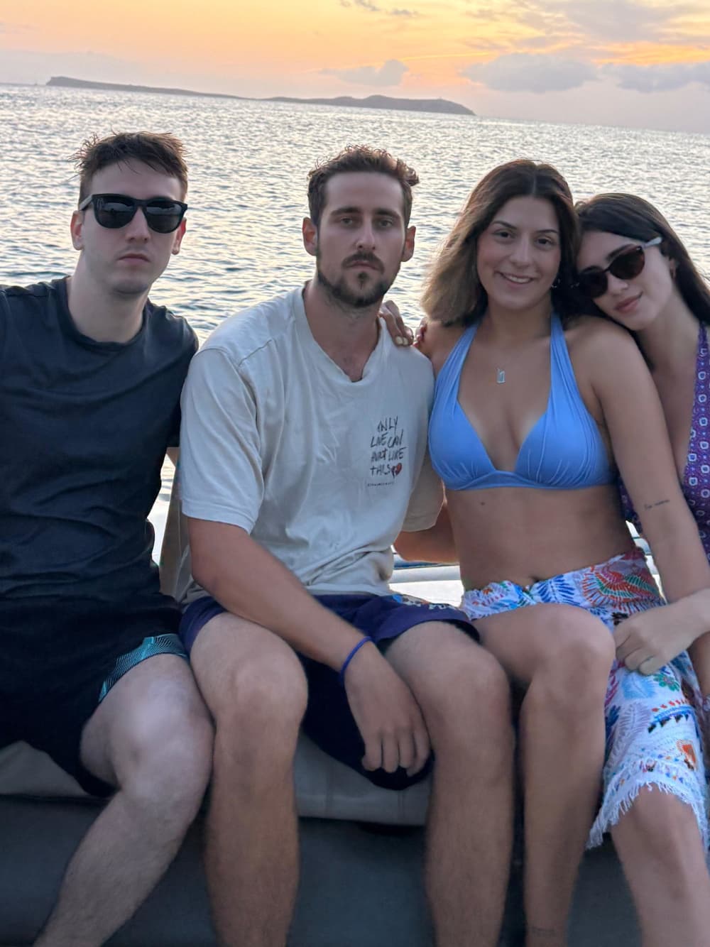 🎉 Sunset Among Friends – Fun at Sea