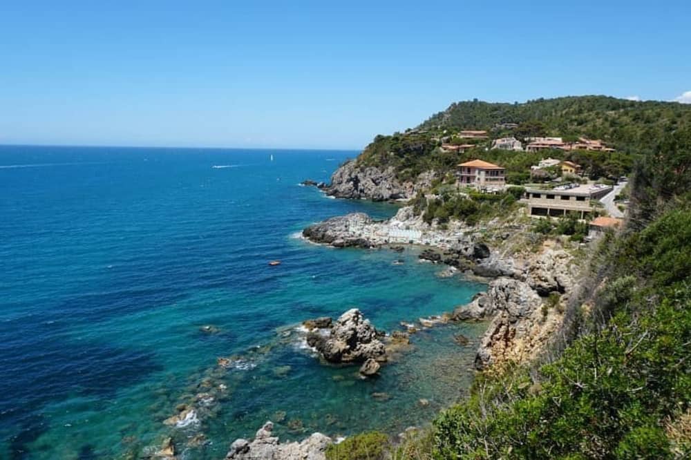 Argentario Coast Tour with a Stop in Talamone