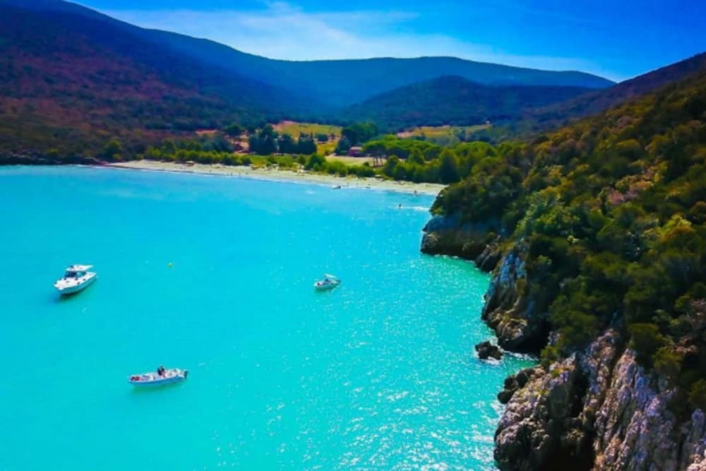 Cala di Forno Experience – Caves and Crystal-Clear Sea