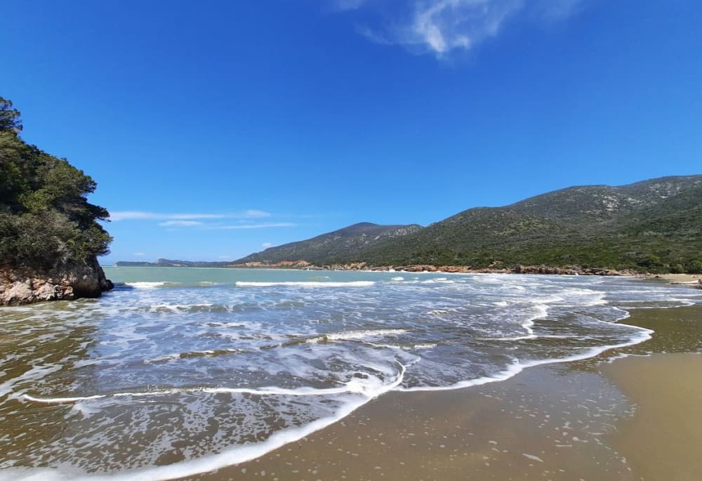 Cala di Forno Experience – Caves and Crystal-Clear Sea