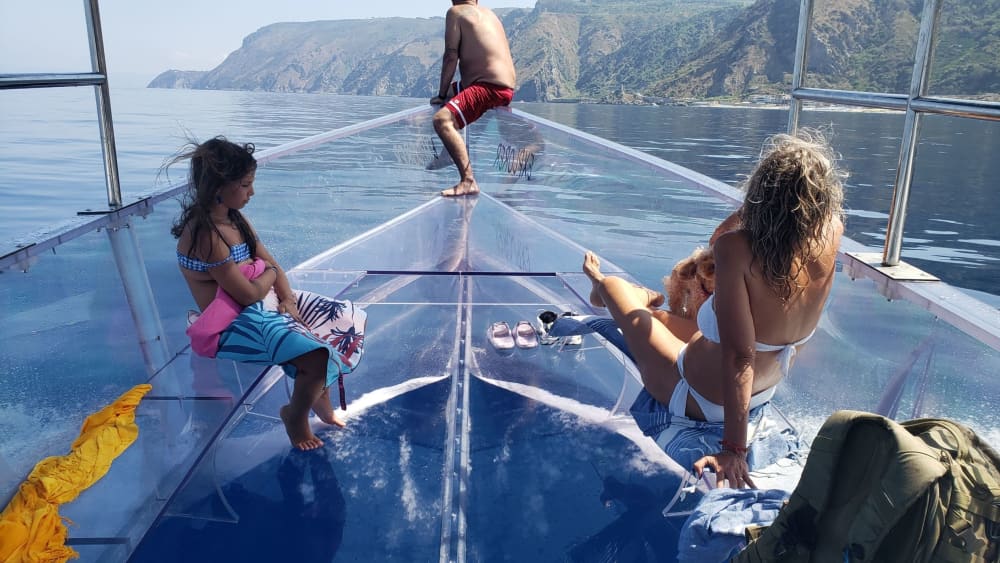 Costa Boat Tour – Cala Janculla & Grotte con Barca Trasparente