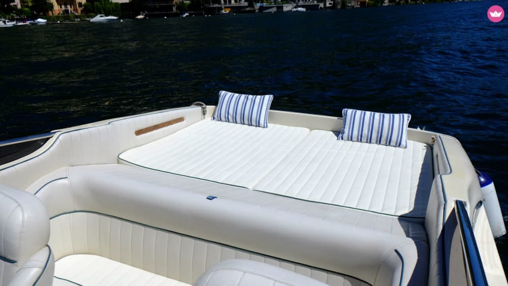 The Enchantment of the Lake at a Glance: A 2.5-Hour Tour from Cernobbio