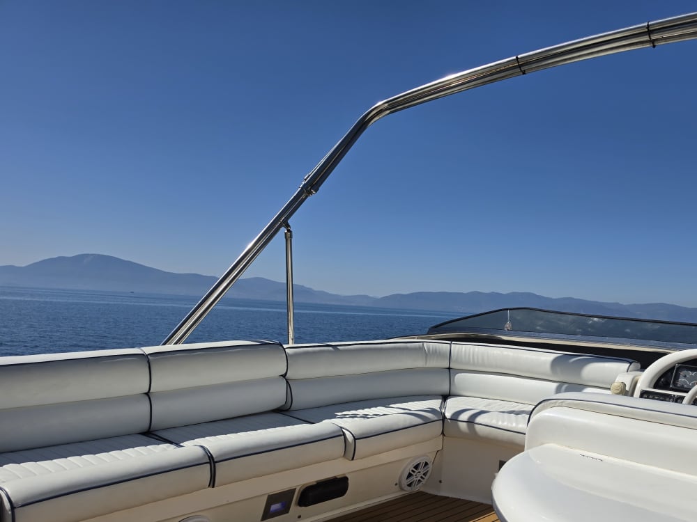 Full Day Cruise to Blue Lagoon, Antiparos & Despotiko