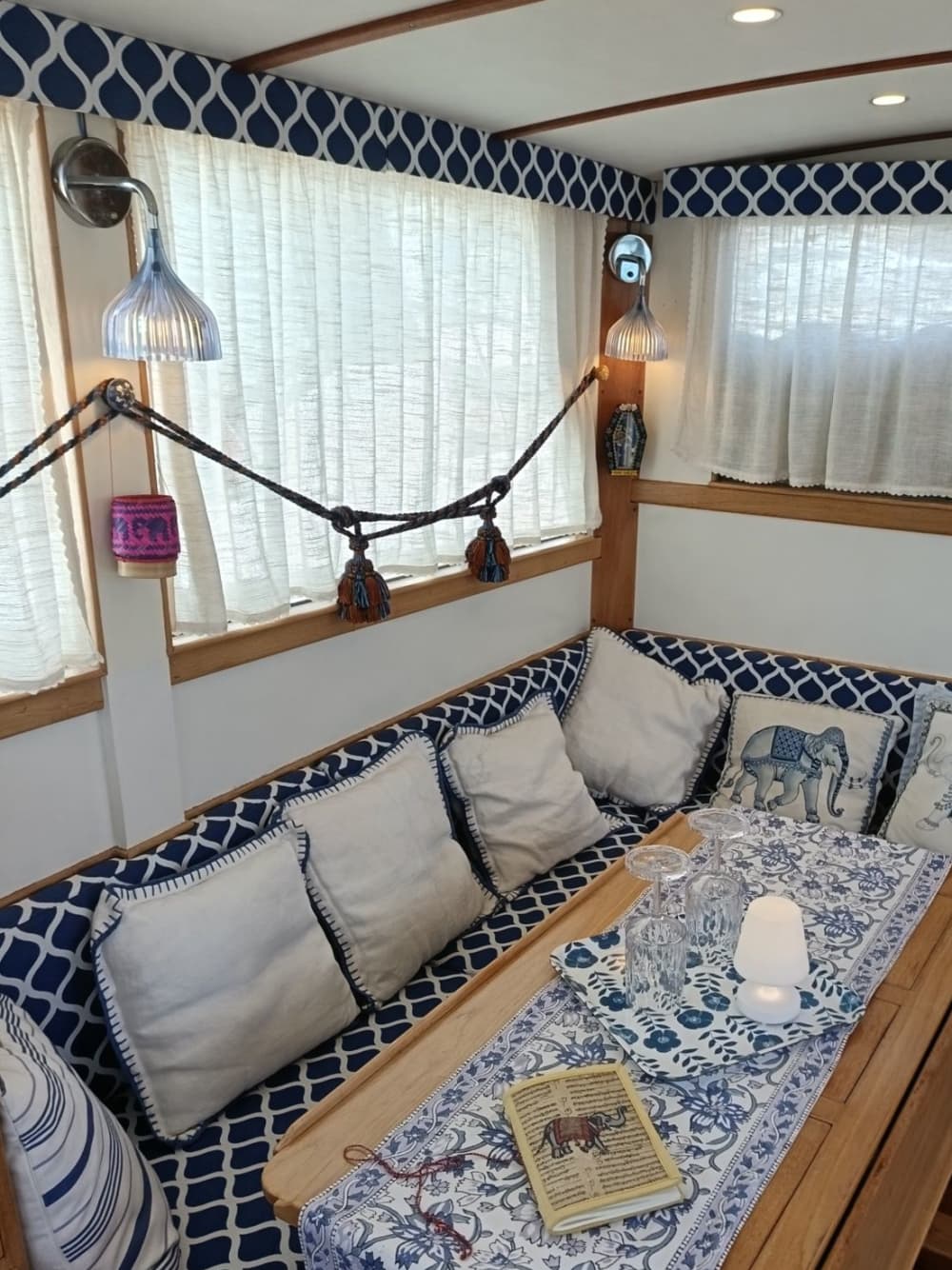 Ontdek Ibiza Noord vanuit Santa Eulalia tijdens een dagcruise