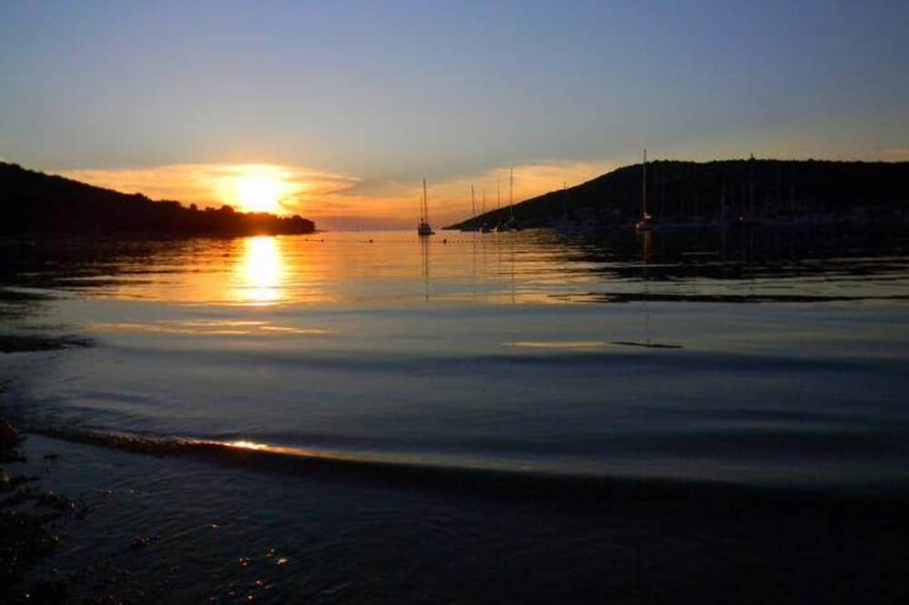 Riviera of Three Islands: Zlarin, Prvić & Tiat Bay Escape