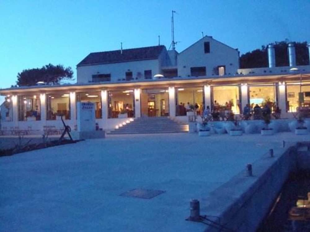 Riviera of Three Islands: Zlarin, Prvić & Tiat Bay Escape