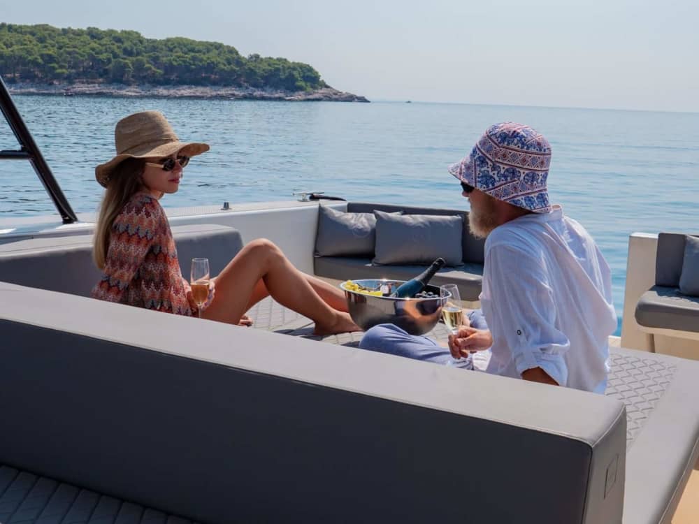 Privat rundtur: BLÅ GROTTA OCH VISÖN FRÅN HVAR