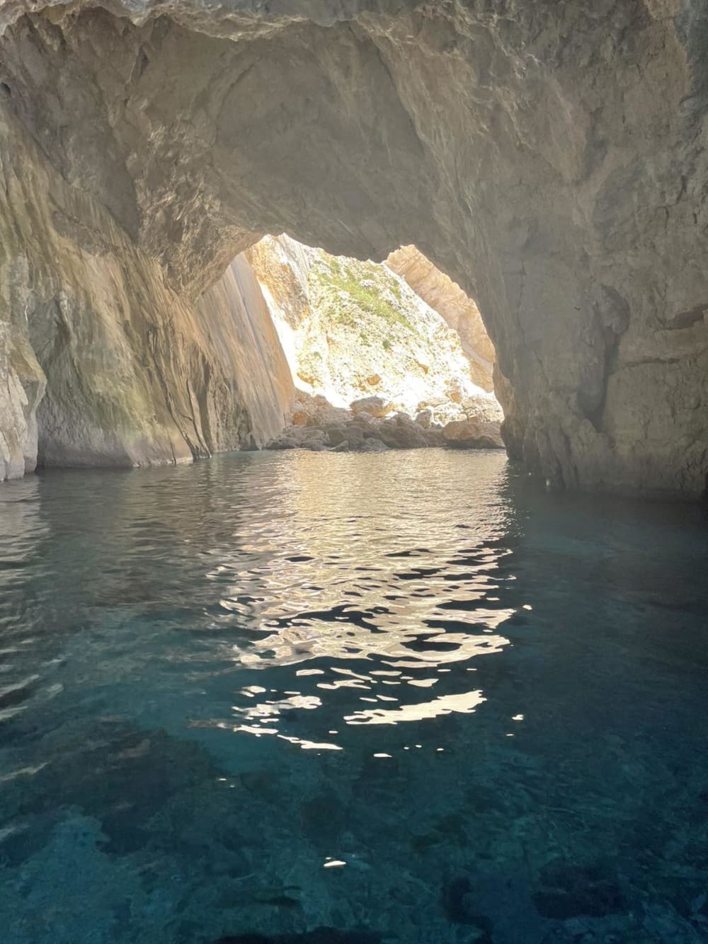 Crociera privata di un'intera giornata: scopri la magia di Paxos e Antipaxos