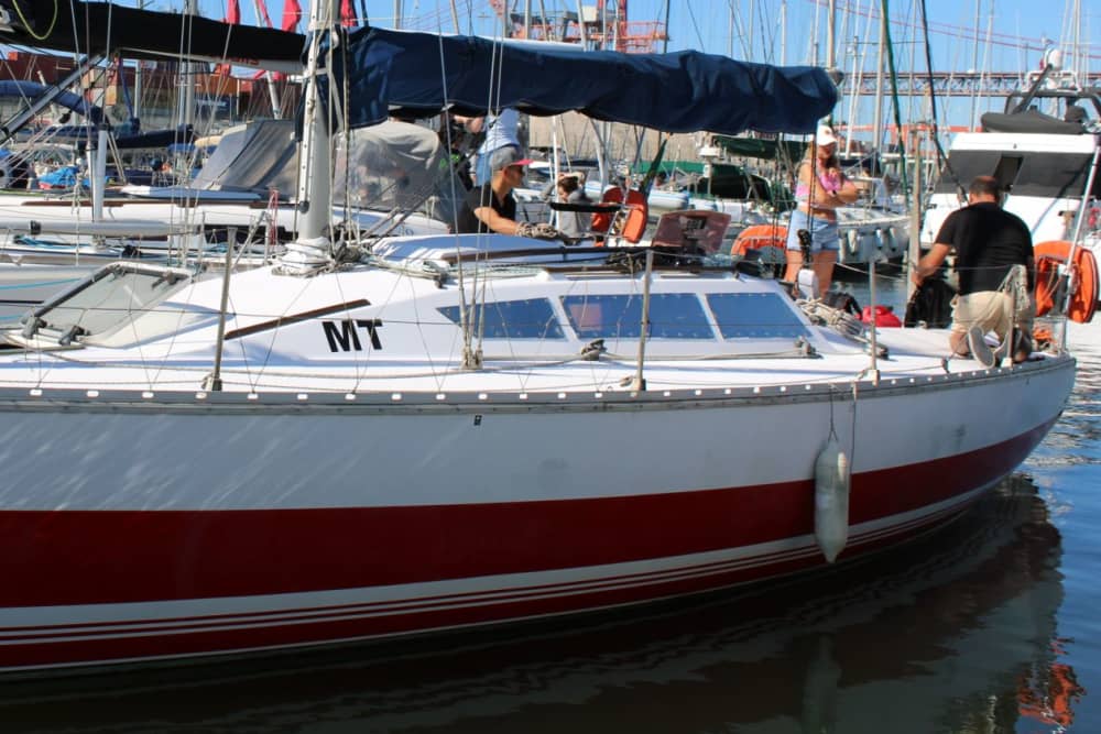 Scegli tra la navigazione a Lisbona al mattino e al tramonto!