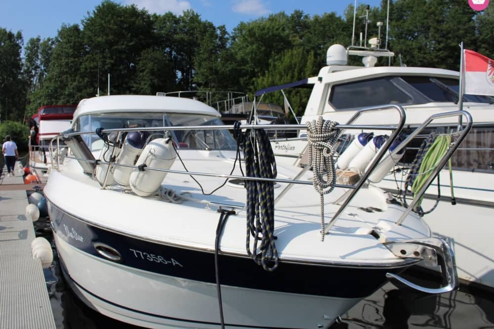 Taste & Cruise – 8-Hour Tour