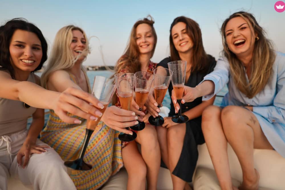 Rejs statkiem o zachodzie słońca – rejs z szampanem