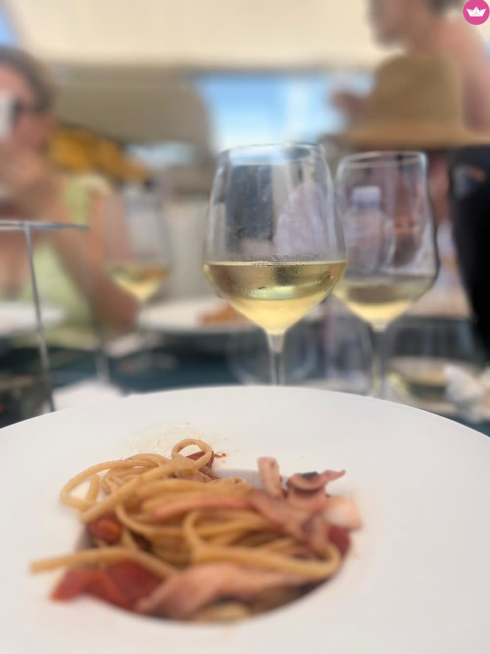 La Maddalena Traumurlaub | Tägliche Luxuskreuzfahrt auf der Bertram 33