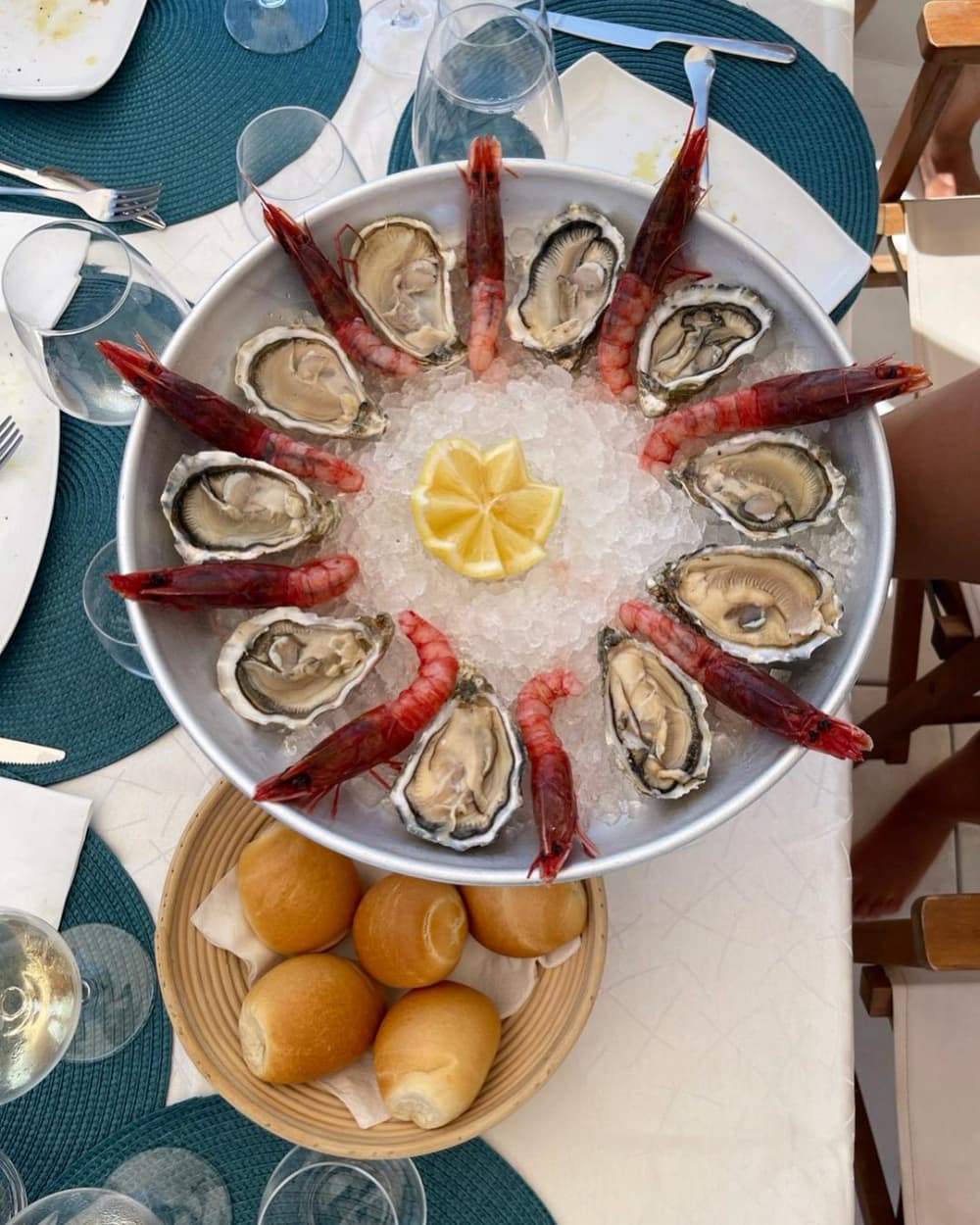 La Maddalena Traumurlaub | Tägliche Luxuskreuzfahrt auf der Bertram 33