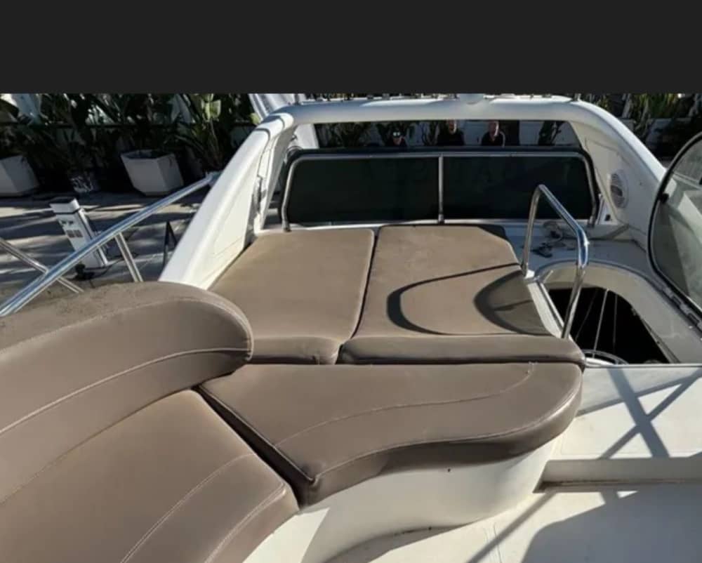 Luksus w każdej chwili: szykowny rejs wzdłuż wybrzeża w Torrevieja