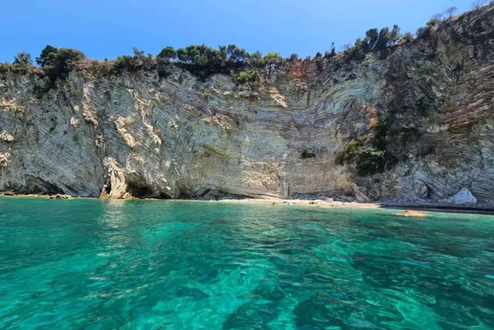 Caves, Coves & Crystal Waters: Discover the Coast of Sarandë