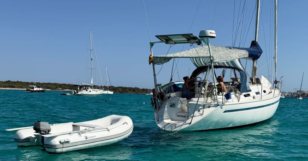 Mediterranean Moments: 4H - Snorkel, SUP & Aperitivo at Sea