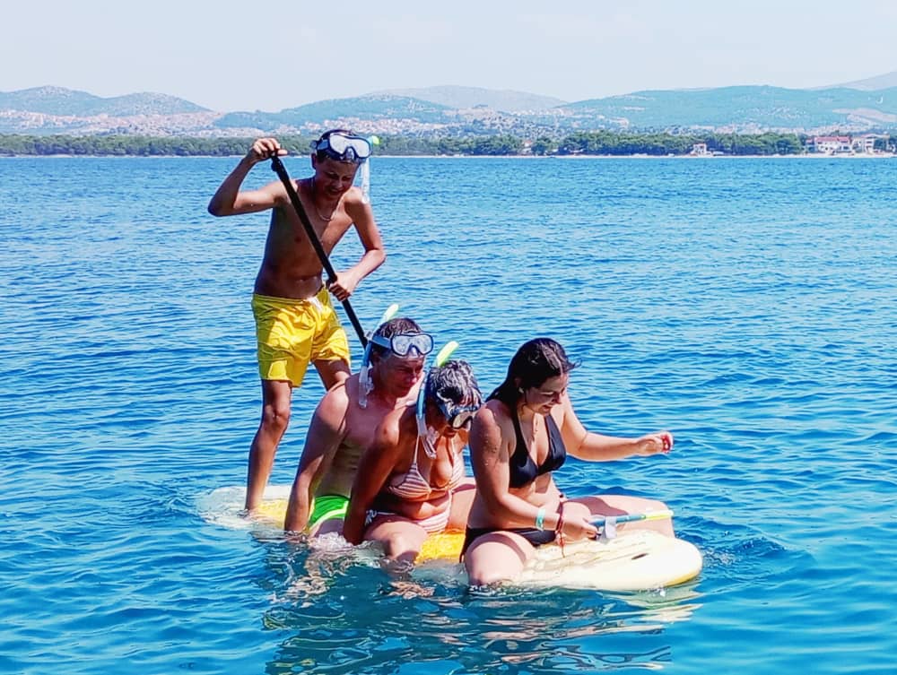 Full-Day Boat Tour: Sibenik Archipelago Island Bay "Swim, Snorkel, SUP" with Local Tavern Lunch or Dinner