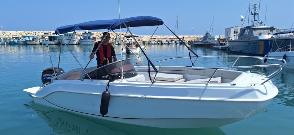 4-hour Boat Tour around the akamas National Park