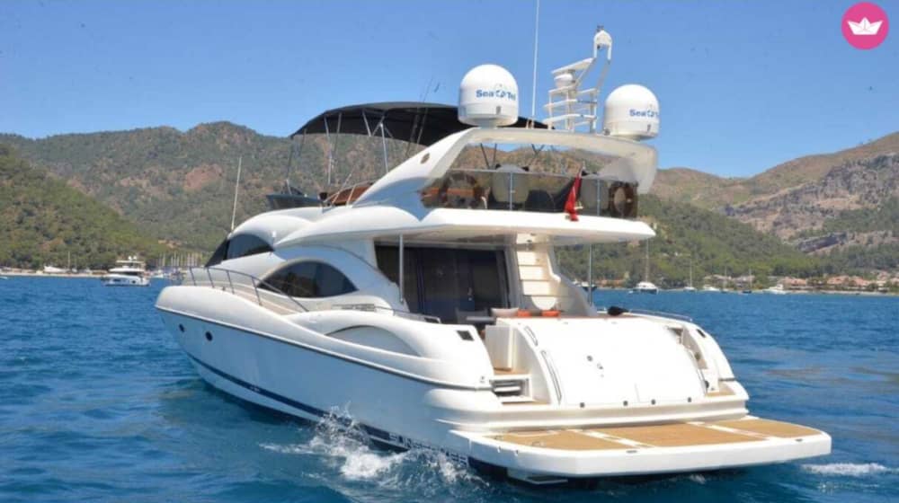 6 hours in Tarzan Bay, Aquarium Bay & Cleopatra Bay