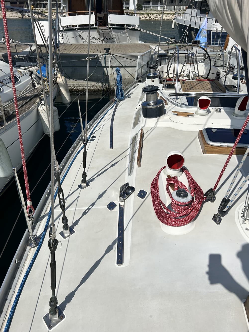 Excursión exclusiva de un día al sur de Córcega y la costa este de Cerdeña