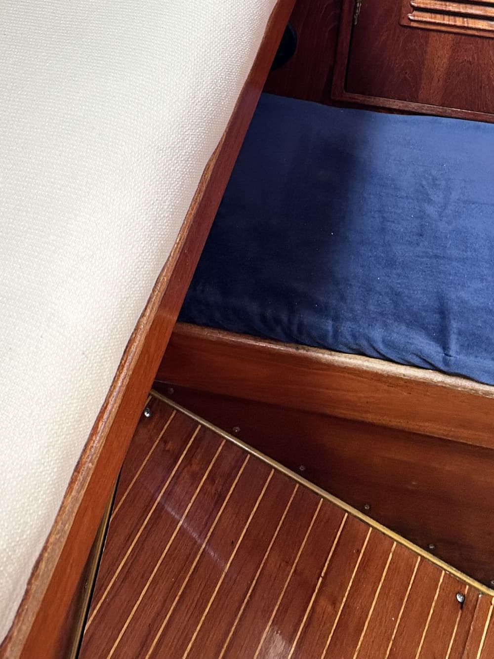 Exclusive day trip to Cala Gonone, Sardinia