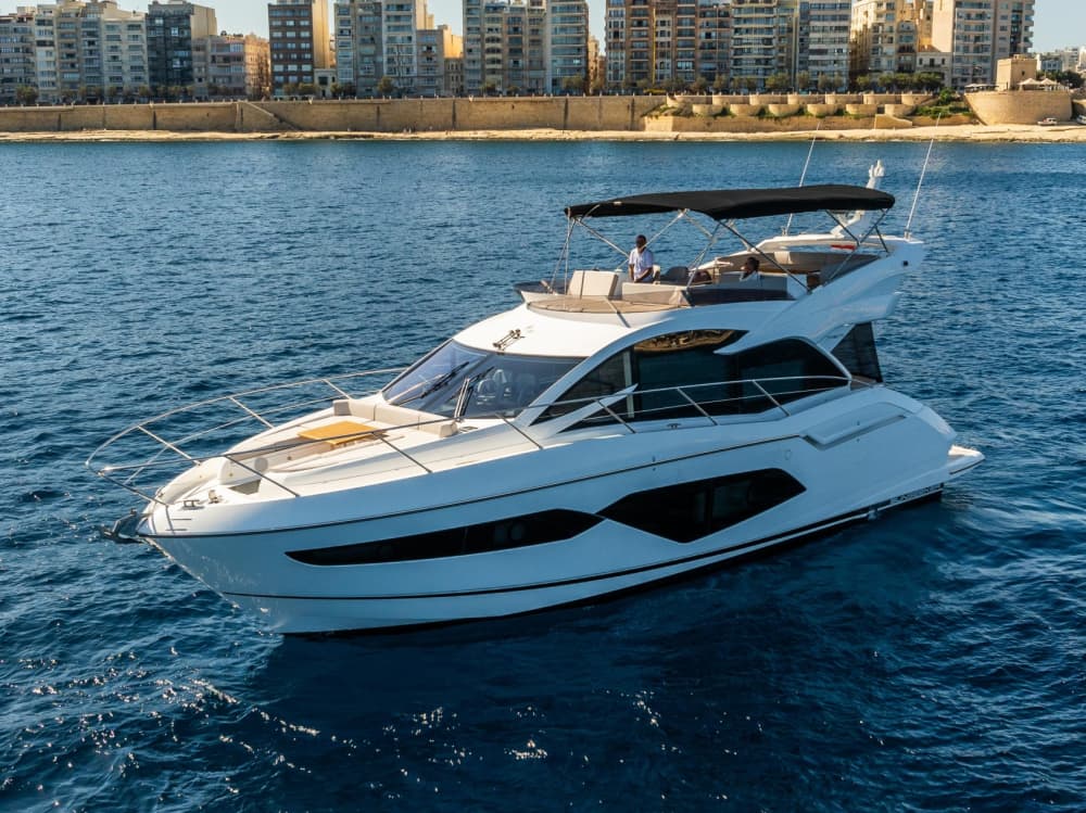 Croisière privée à Comino et au Crystal Lagoon