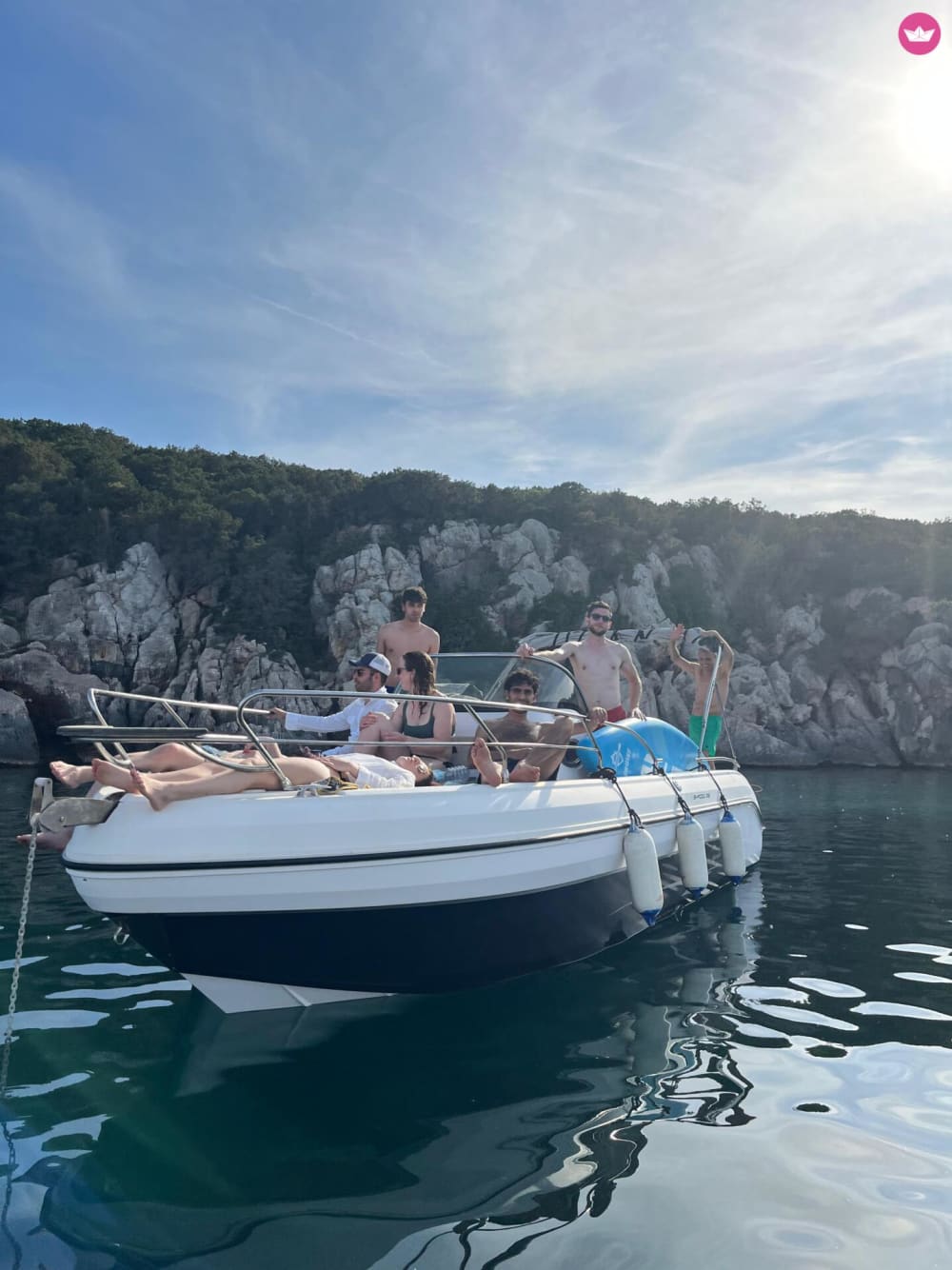 Alghero da Sogno: Un'Avventura Marina Tra Calette e Giganti di Roccia