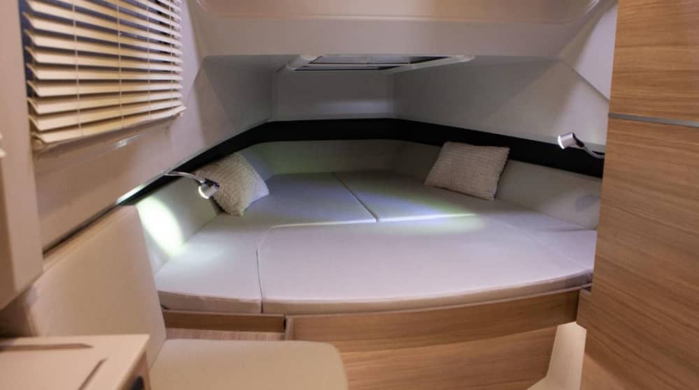 Ανακαλύψτε τη Μήλο με στυλ!