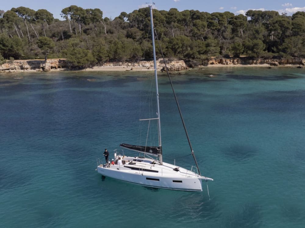 Conoce Cádiz desde el mar - 2 playas, baño, murallas históricas y relax