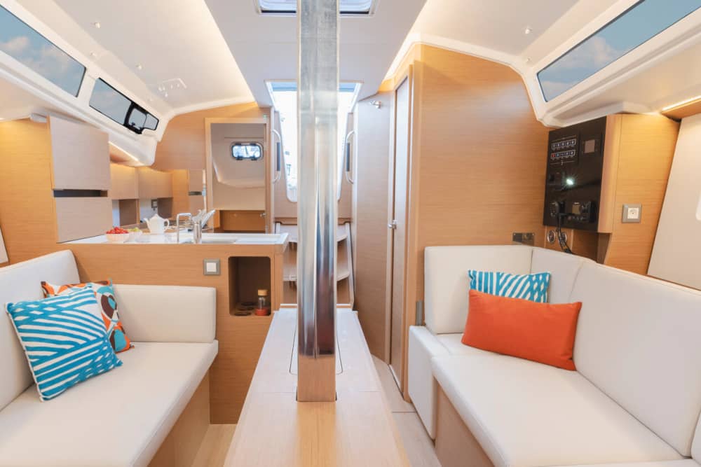 Discover the Bay of Cadiz - 2 beaches, bathing, historic walls, a bridge, and relaxation