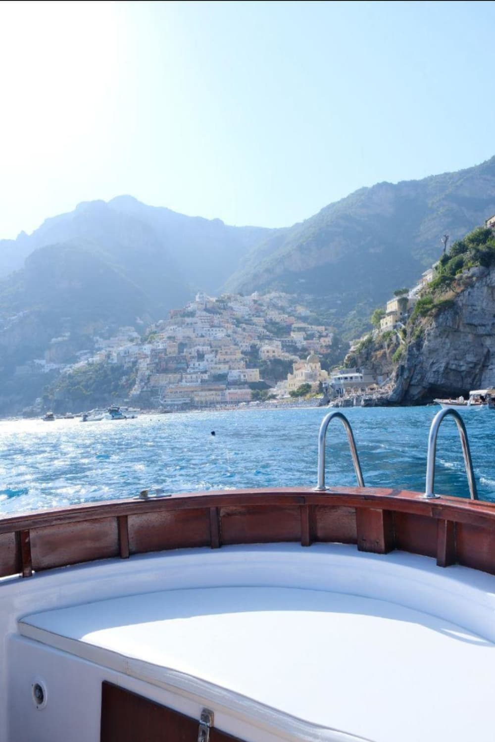Descobrindo a Costa Amalfitana de barco