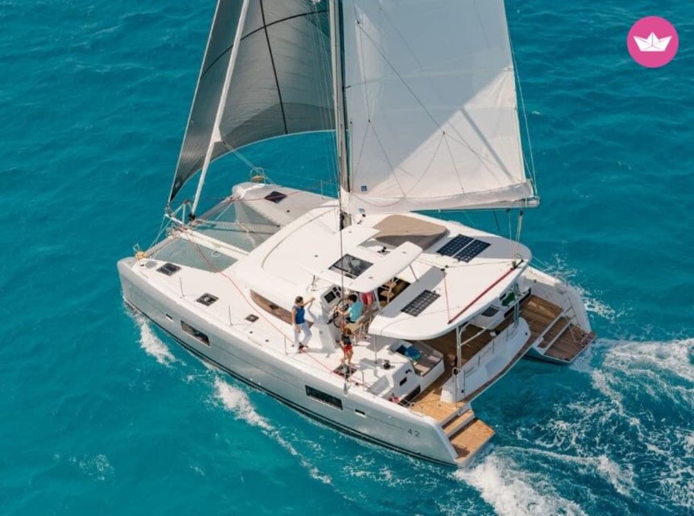 Segling bortom Lissabon – 4 timmars katamaranupplevelse