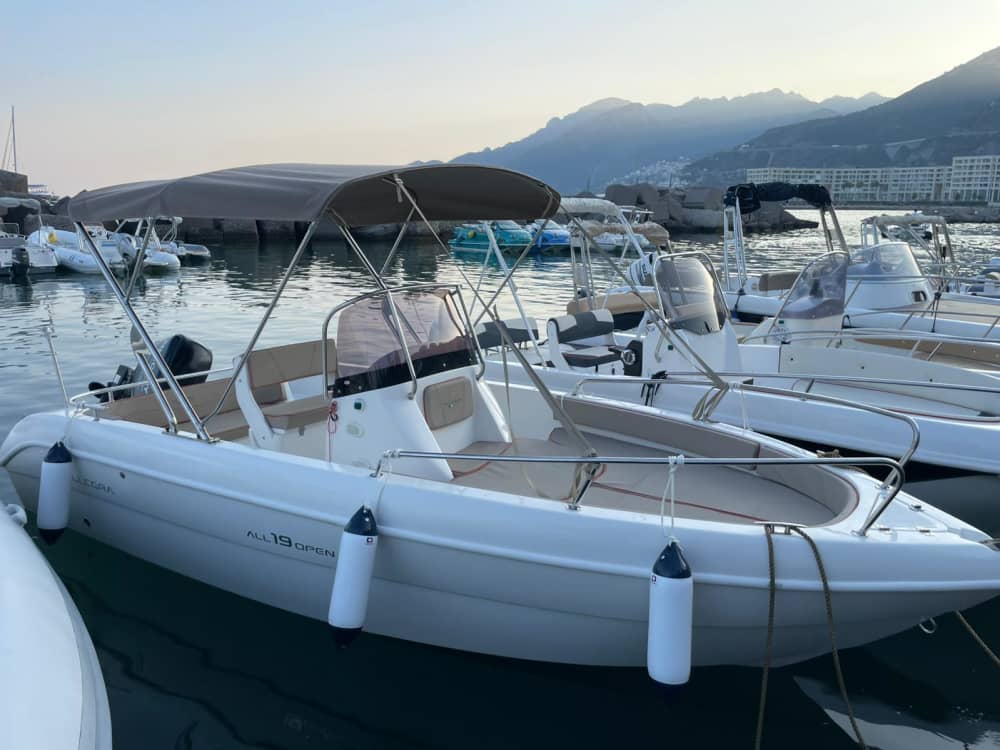 Discover Salerno: A full day of sun on a motorboat