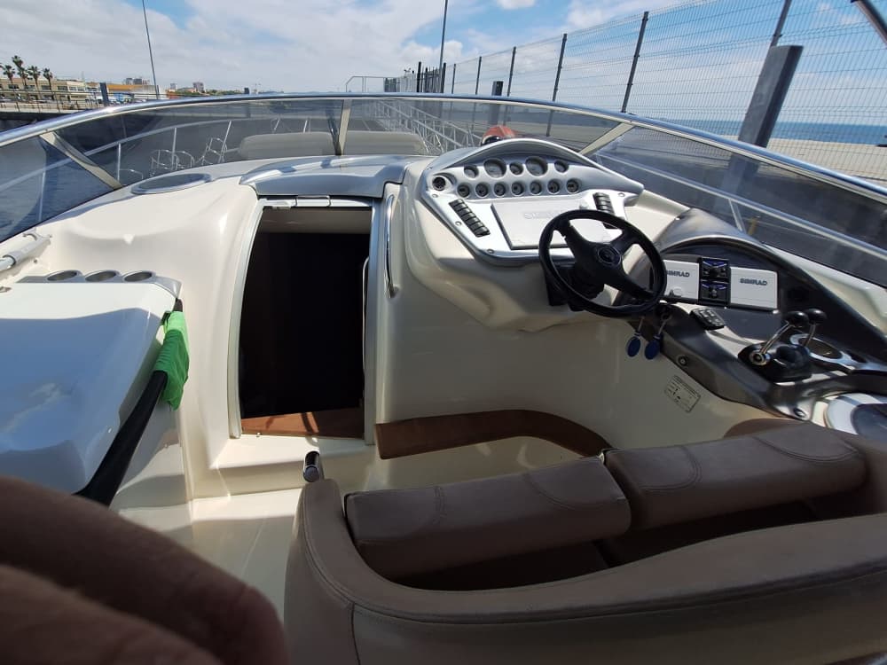 Passeio de barco de 6 horas saindo de Setúbal com opção de espumante e restaurante