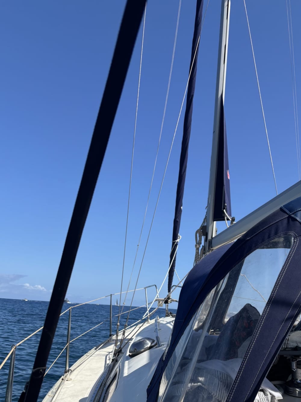Excursie privată cu barca de 8 ore și 30 de minute în Antibes
