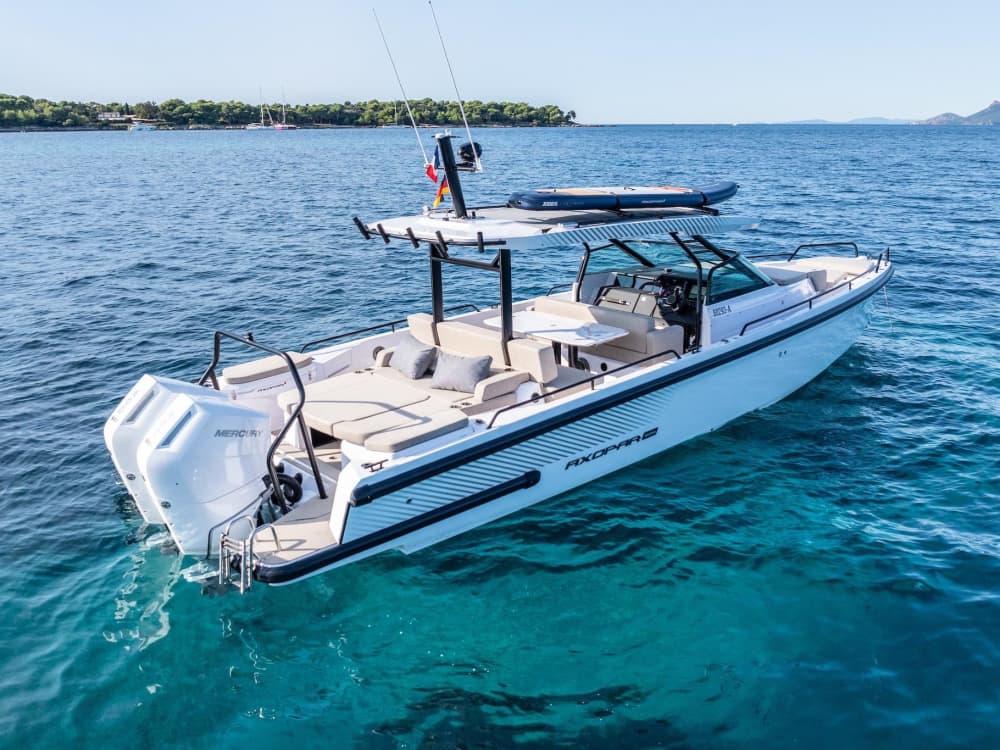 Explore Samos by boat: A full day on the water aboard a motorboat