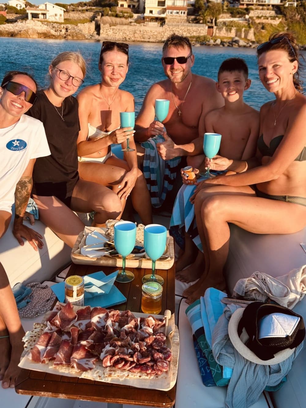 Half a Day of Dreams: Discover Paradise from Marina di Capitana