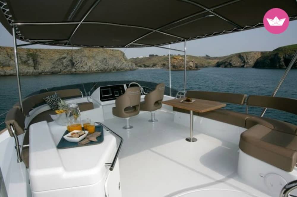 7-godzinny rejs luksusowym katamaranem motorowym w Lagos