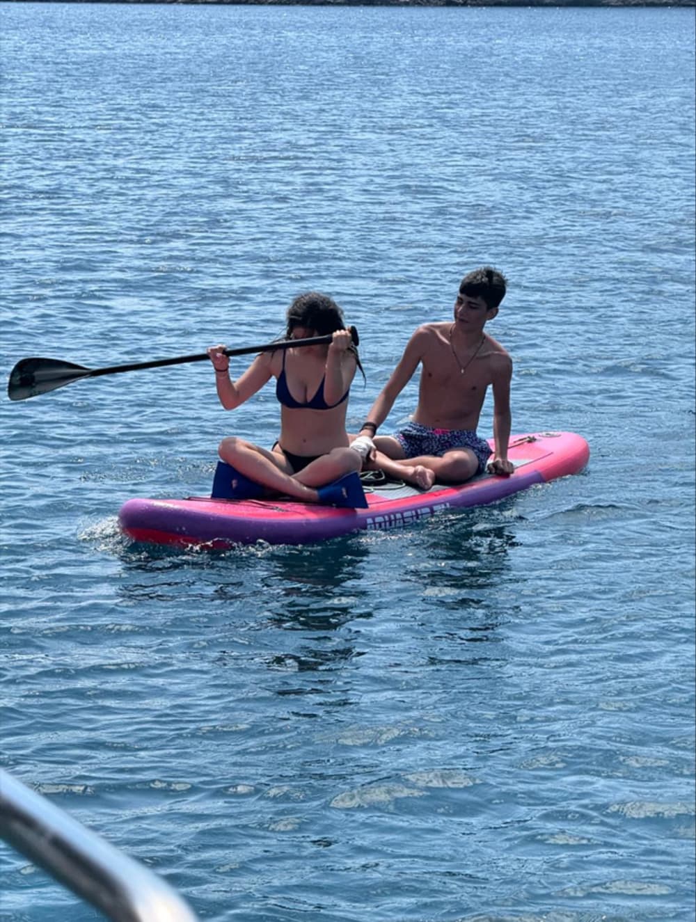 Golden Hour Escape: Sunset Sailing Experience to Dia Island