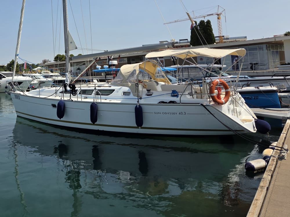 Full-day sailing experience in Zadar