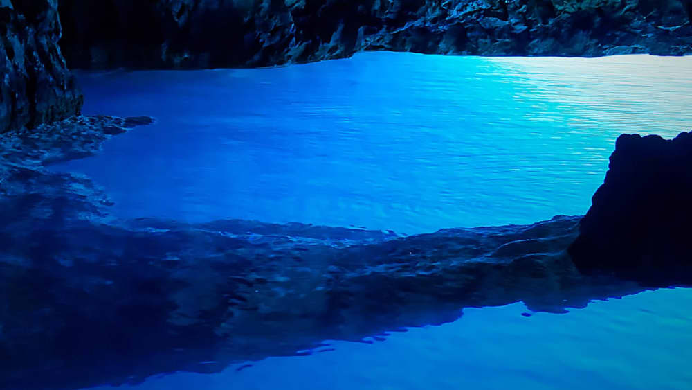 Χβαρ: Ιδιωτική εκδρομή με ταχύπλοο στο Γαλάζιο Σπήλαιο και το Βις