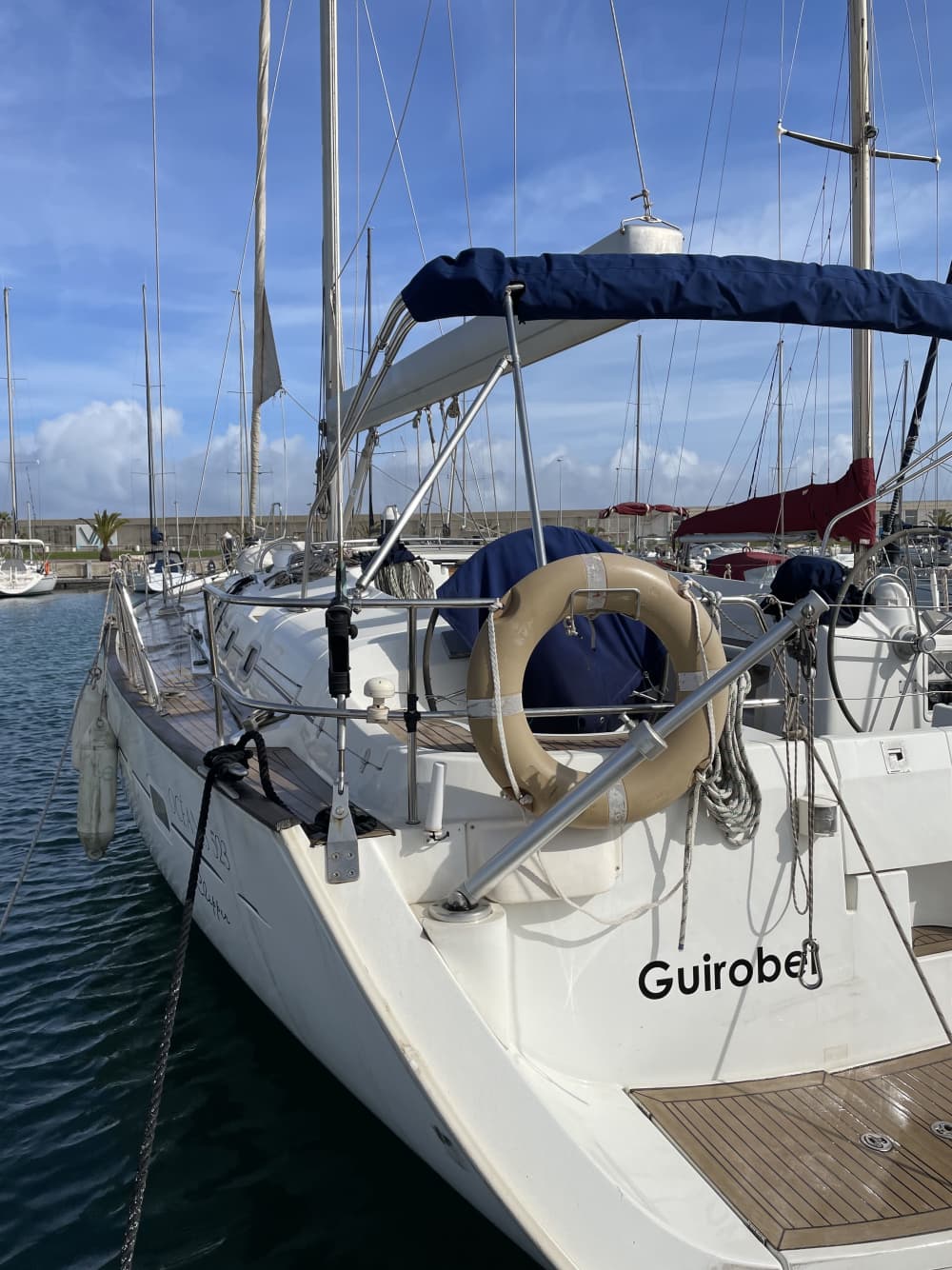 Valencia by Sail: Half-Day Sea Escape