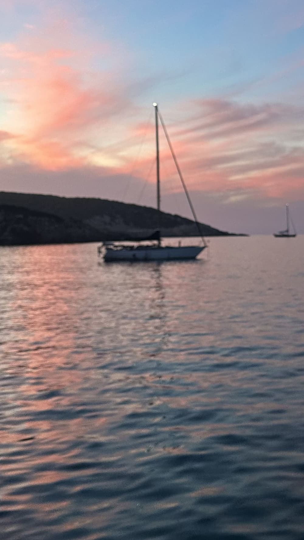 Golden Horizons: navigazione al tramonto a Valencia