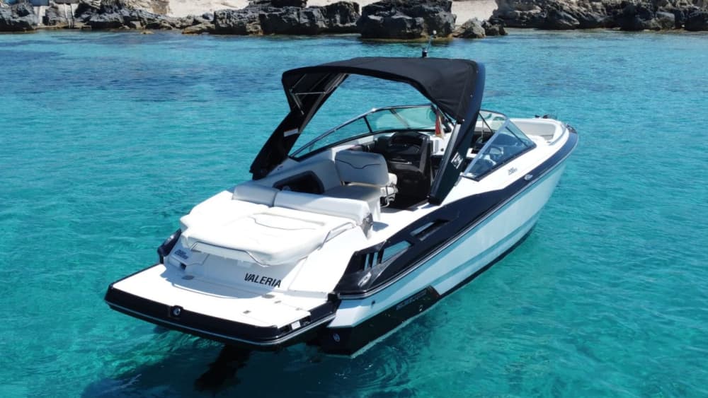 Valeria Yates, verborgene Rhythmen und Freuden: Formentera entdeckt