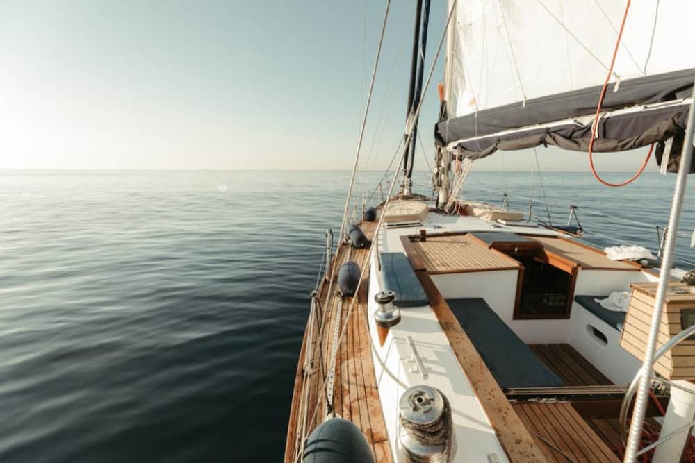 2 Stunden mit dem Segelboot – Mittelmeerurlaub Barcelona